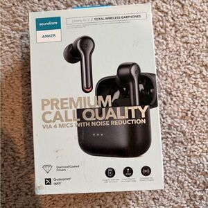 NWT- Anker Soundcore Liberty Air 2 - Black